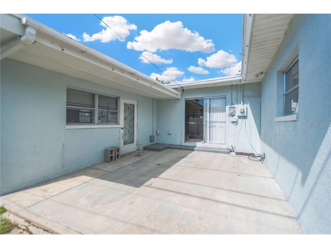 16214 3rd Street E Redington Beach FL 33708 TB8431773 image26