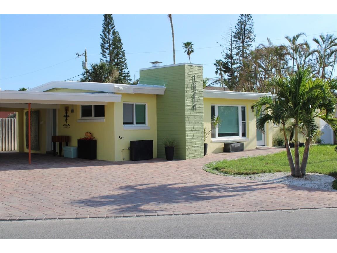 16214 Redington Drive Redington Beach FL 33708 TB8320430 image1