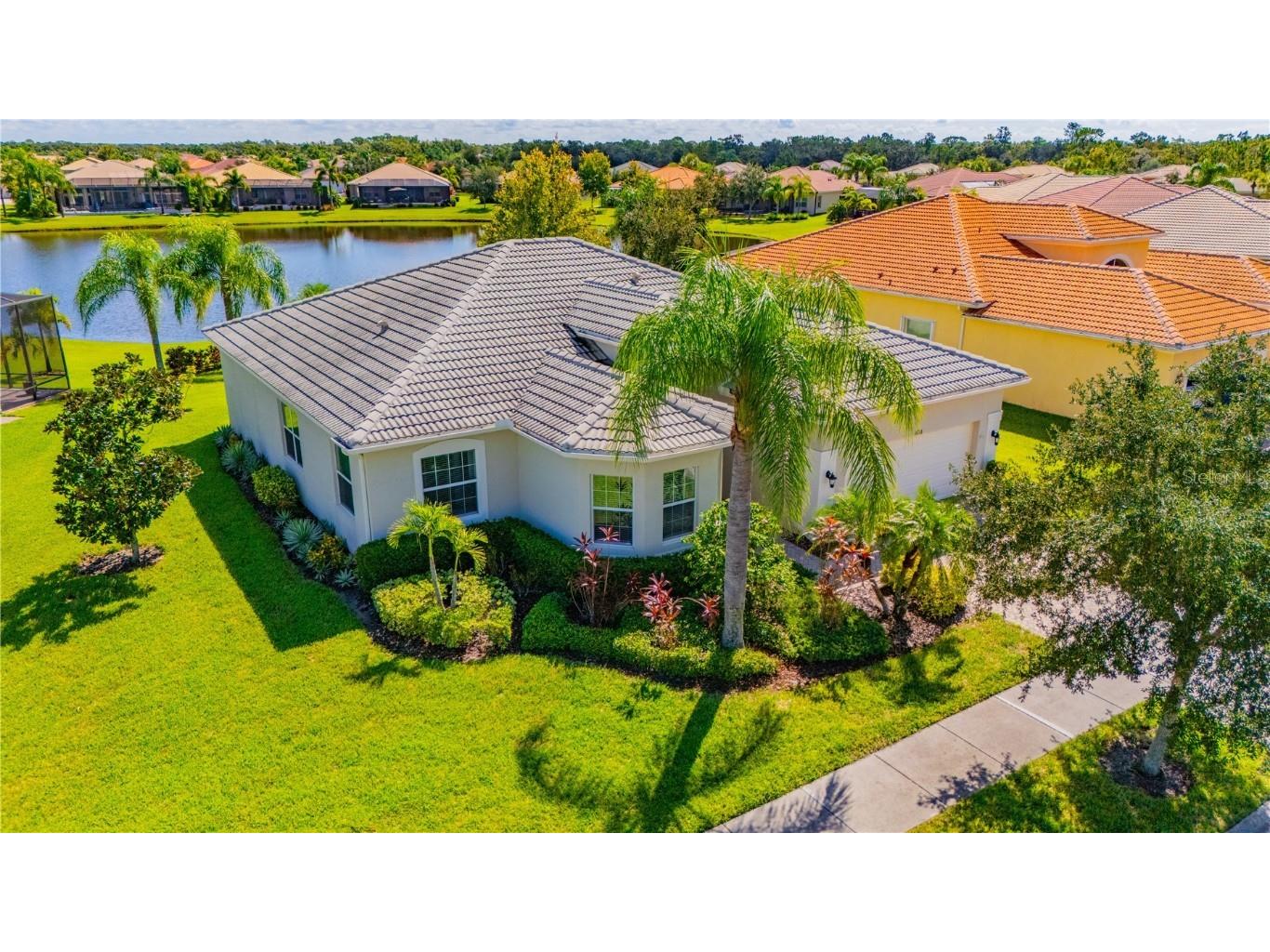 16218 Diamond Bay Drive Wimauma FL 33598 T3547229 image1