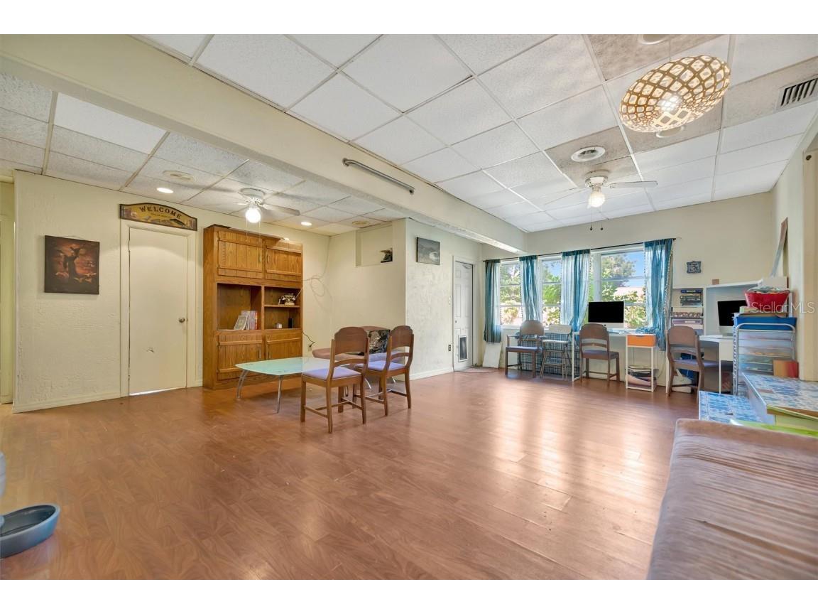 1622 18th Avenue W Bradenton FL 34205 A4662565 image25