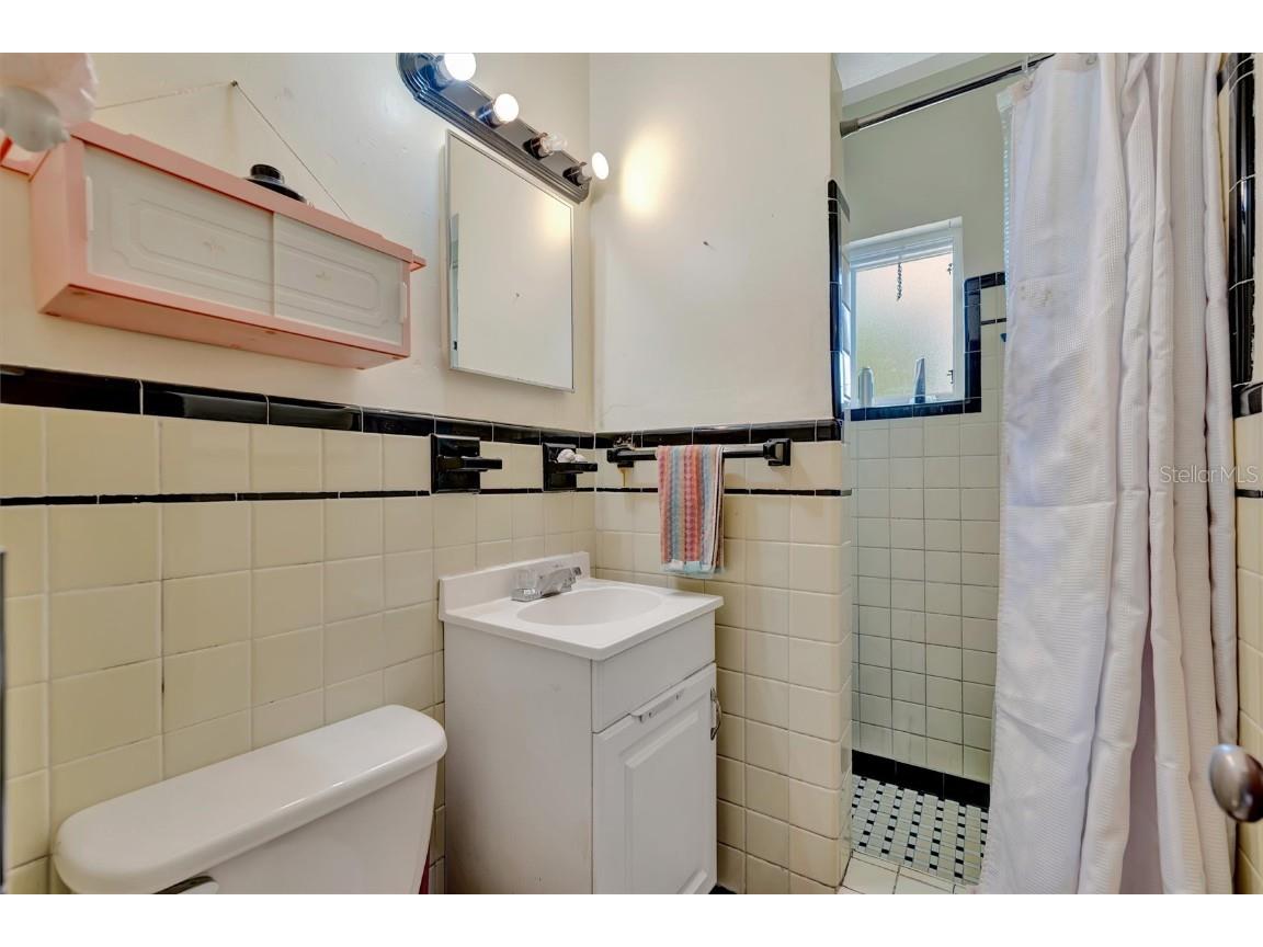 1622 18th Avenue W Bradenton FL 34205 A4662565 image26