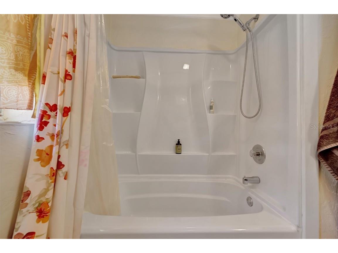 1622 18th Avenue W Bradenton FL 34205 A4662565 image31