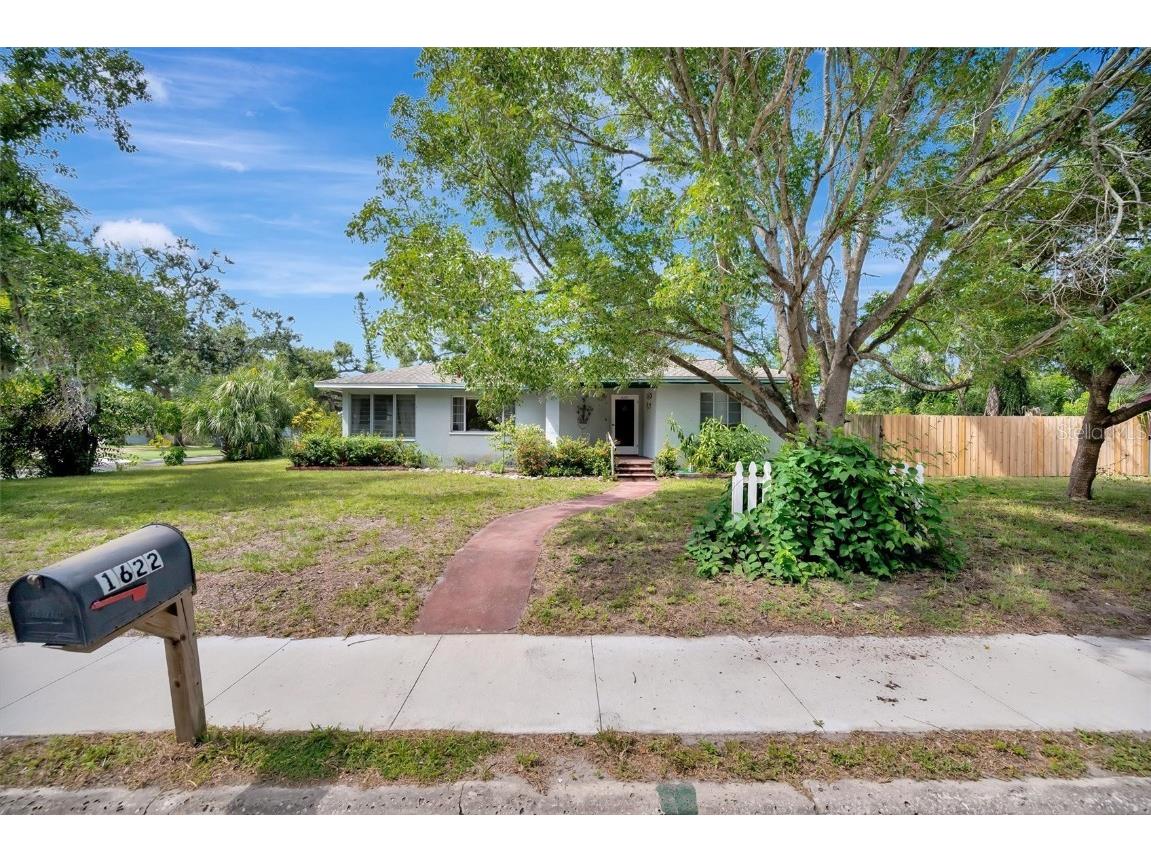 1622 18th Avenue W Bradenton FL 34205 A4662565 image42