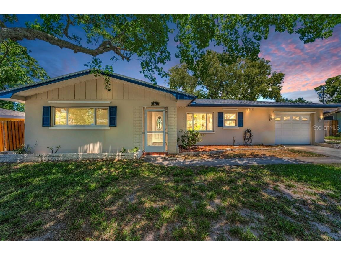 1622 Elizabeth Lane Clearwater FL 33755 TB8371146 image1