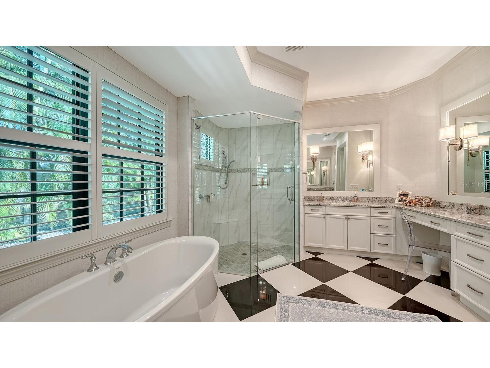 1622 Kenilworth Street Sarasota FL 34231 A4676310 image16