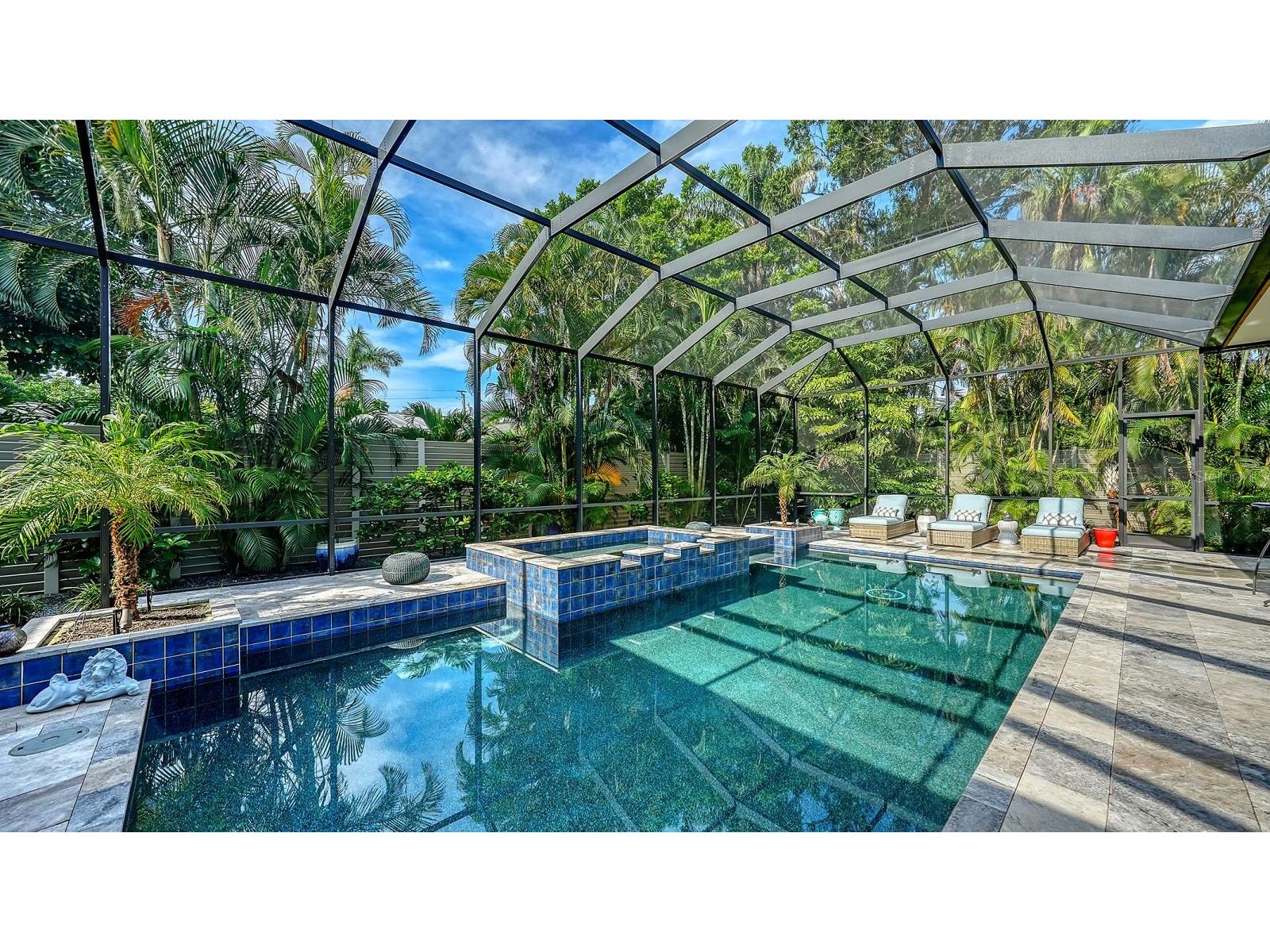 1622 Kenilworth Street Sarasota FL 34231 A4676310 image25