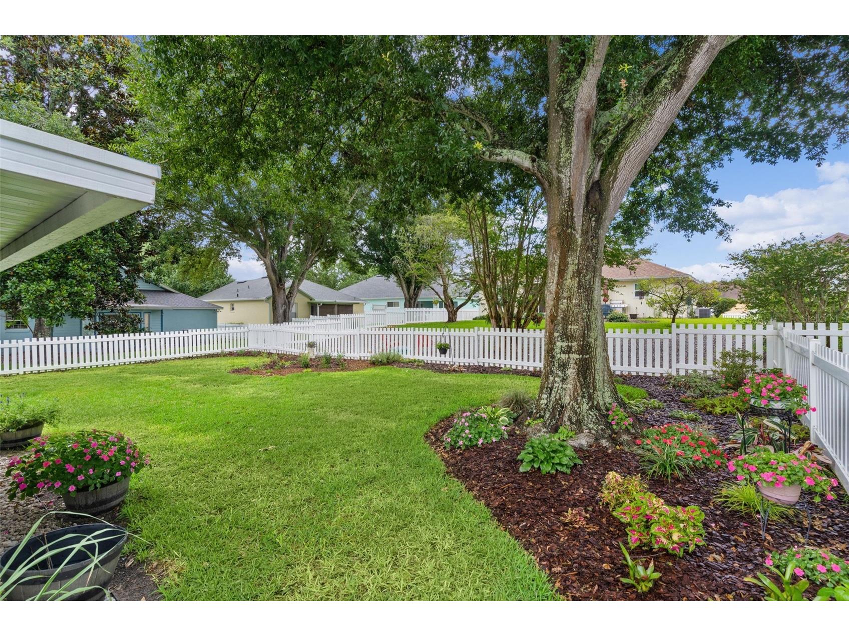 1622 Laurel Way Tavares FL 32778 - LITTLE LAKE ELSIE G5112888 image25