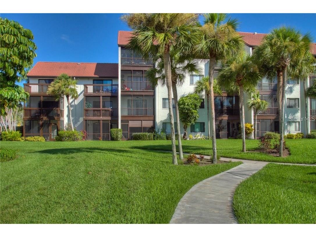 1622 Stickney Point Road #22-202 Sarasota FL 34231 A4554533 image1
