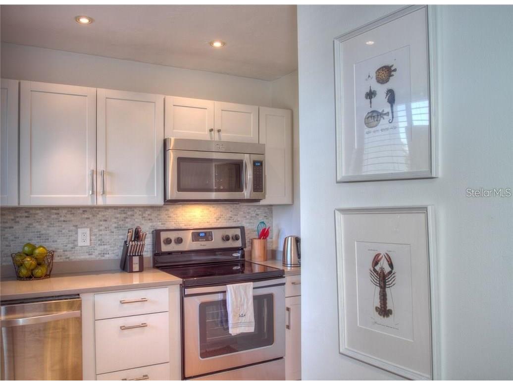 1622 Stickney Point Road #22-202 Sarasota FL 34231 A4554533 image11