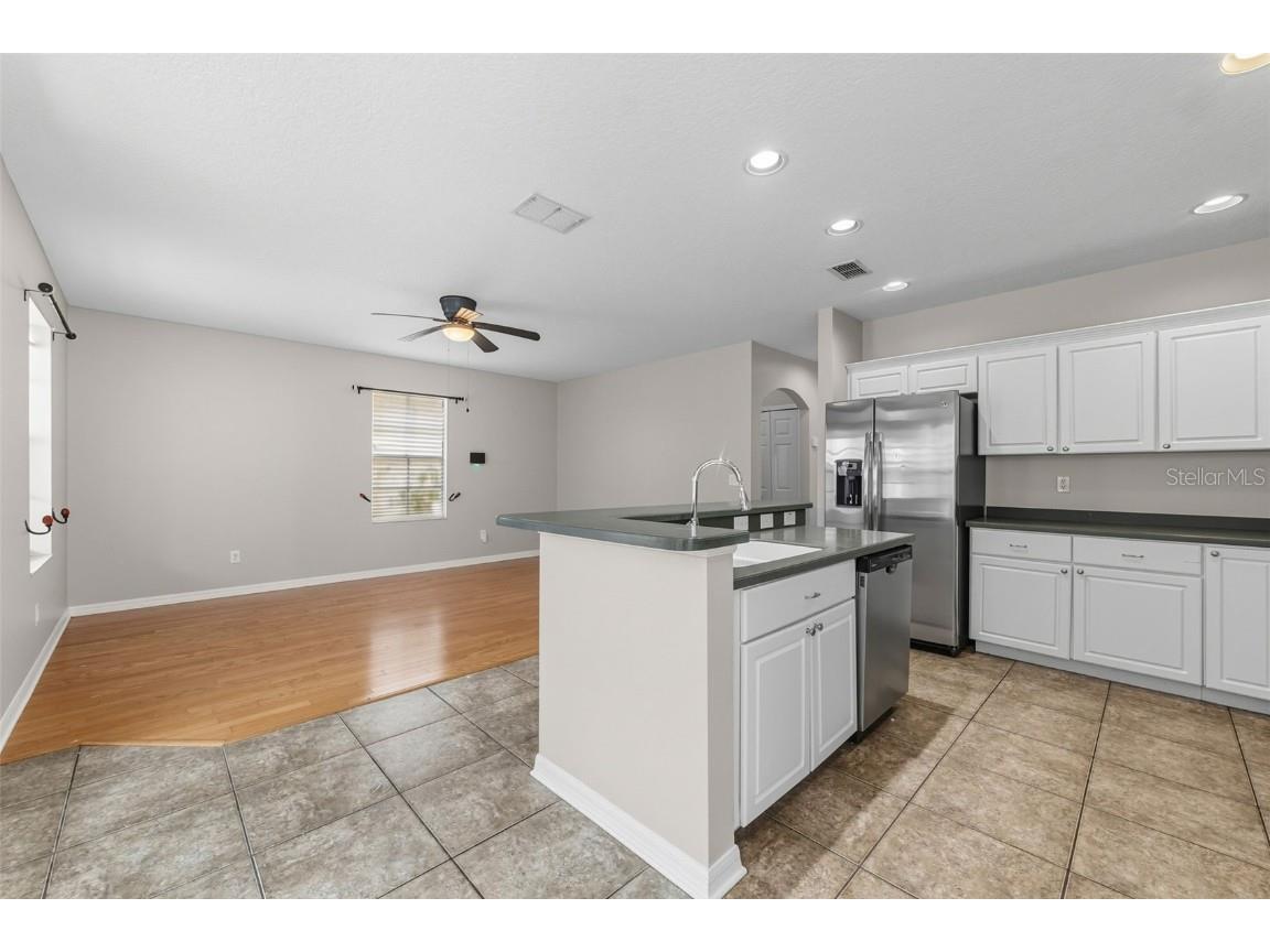 16221 Bridgecrossing Drive Lithia FL 33547 TB8429406 image11