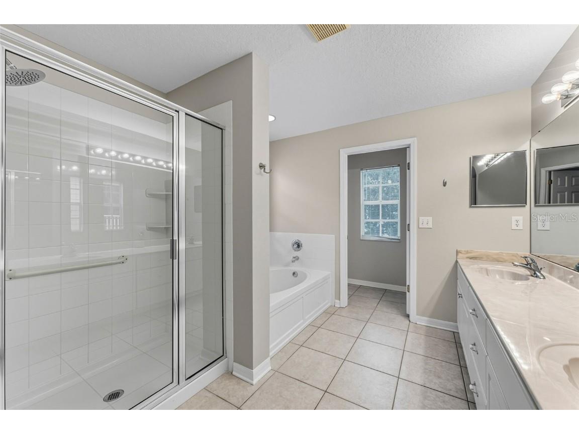 16221 Bridgecrossing Drive Lithia FL 33547 TB8429406 image15