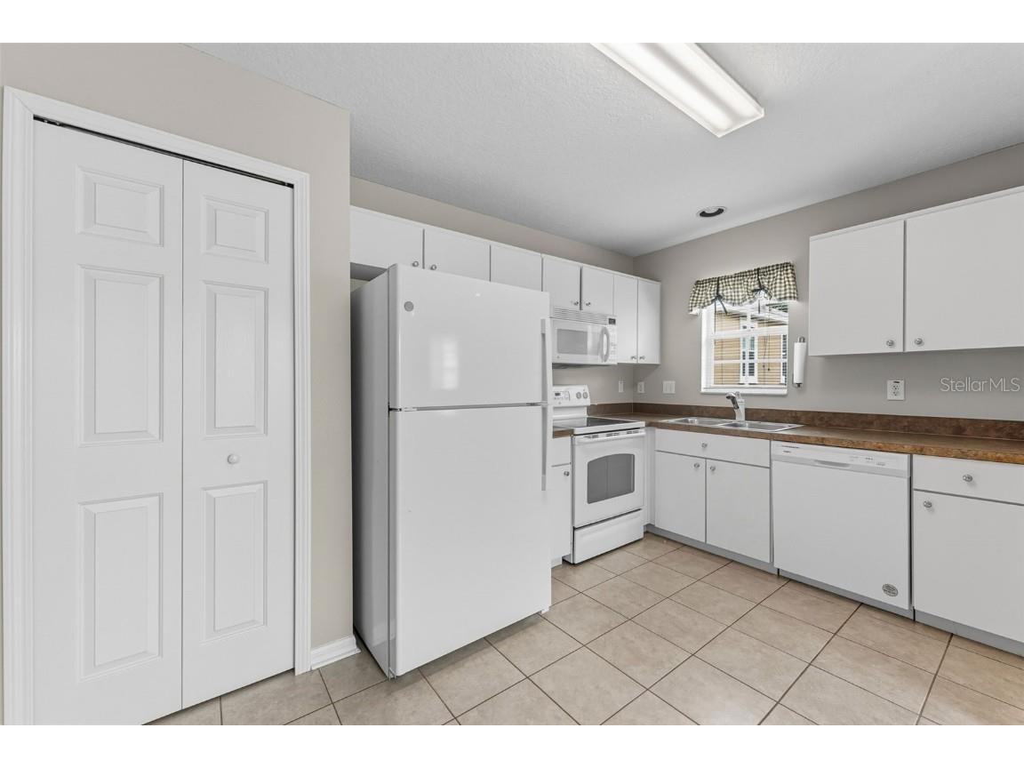 16221 Bridgecrossing Drive Lithia FL 33547 TB8429406 image26