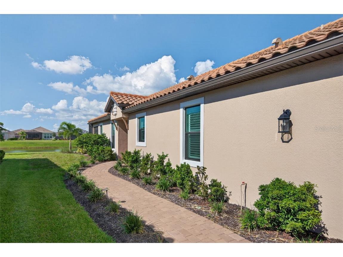 16221 Fortezza Drive Bradenton FL 34211 A4676545 image5