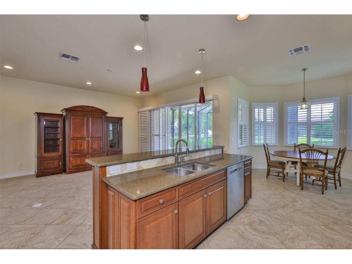 16227 Cape Coral Drive Wimauma FL 33598 TB8389033 image14