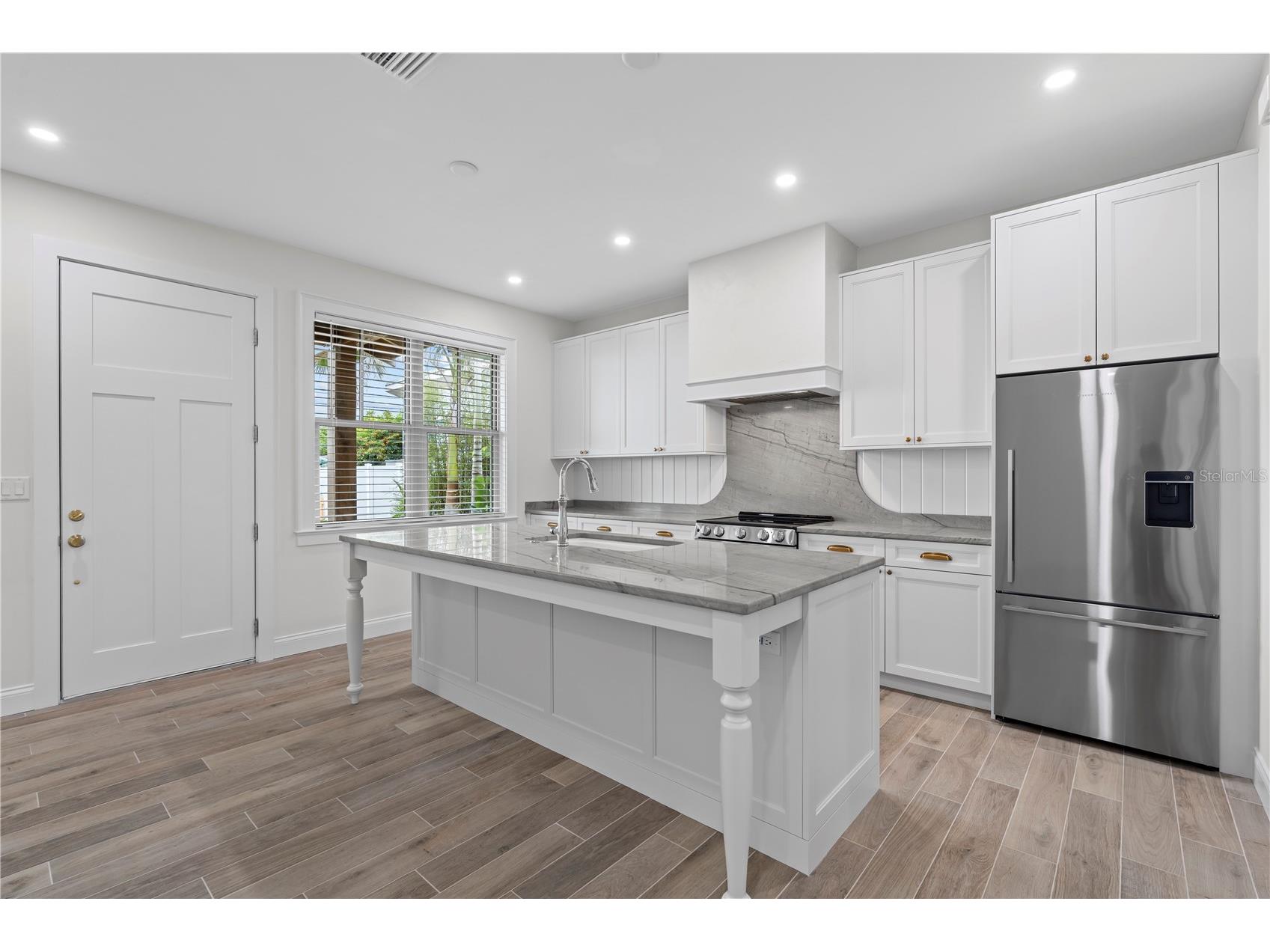 1623 31st Avenue N Saint Petersburg FL 33713 TB8513567 image12