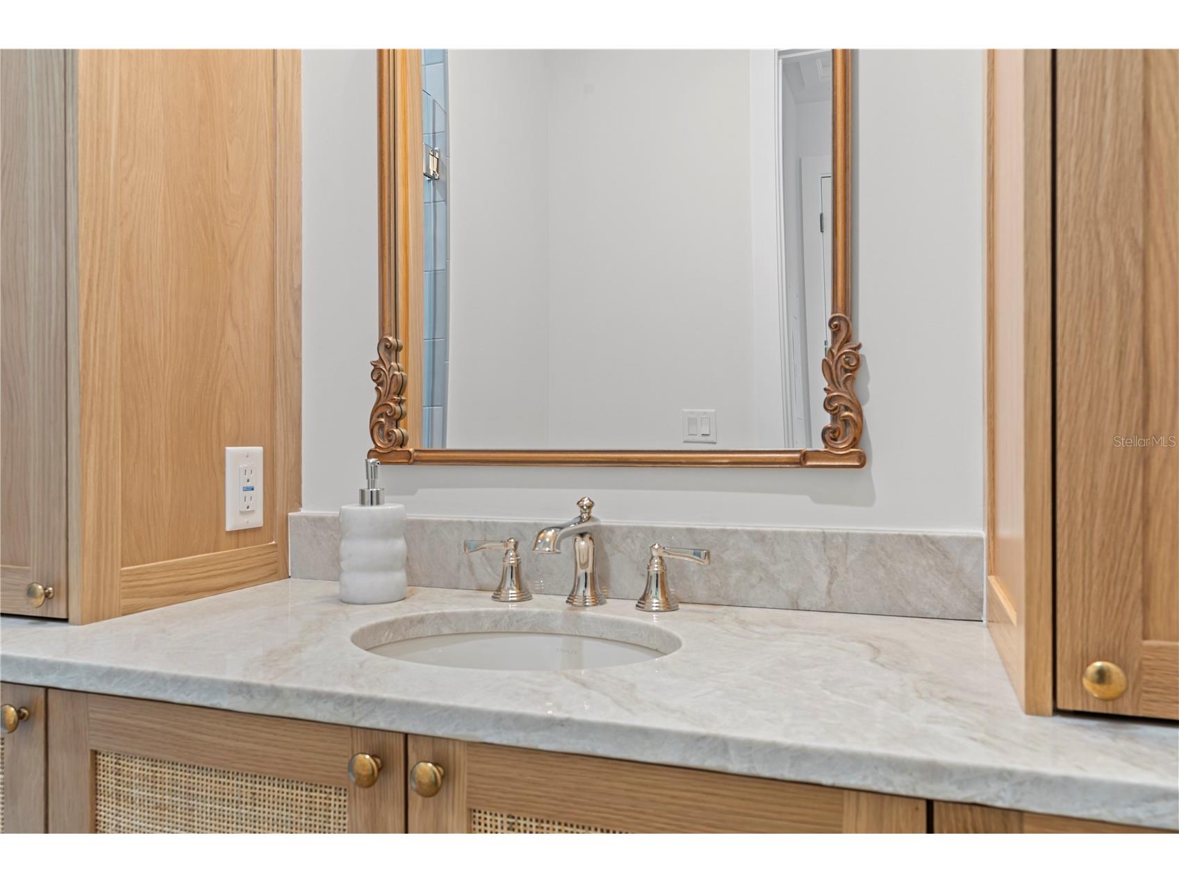 1623 31st Avenue N Saint Petersburg FL 33713 TB8513567 image23