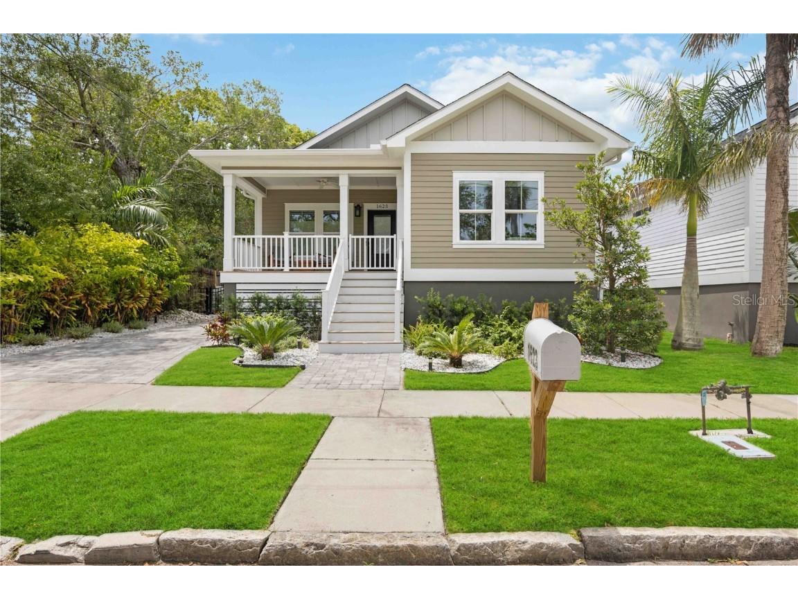 1623 8th Avenue W Bradenton FL 34205 A4578178 image1