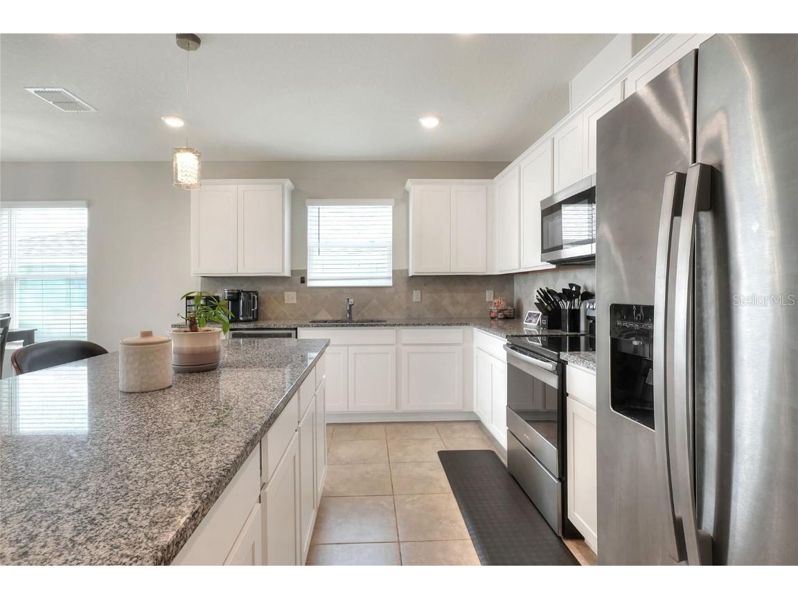 1623 Aspen Avenue Davenport FL 33837 L4956389 image5