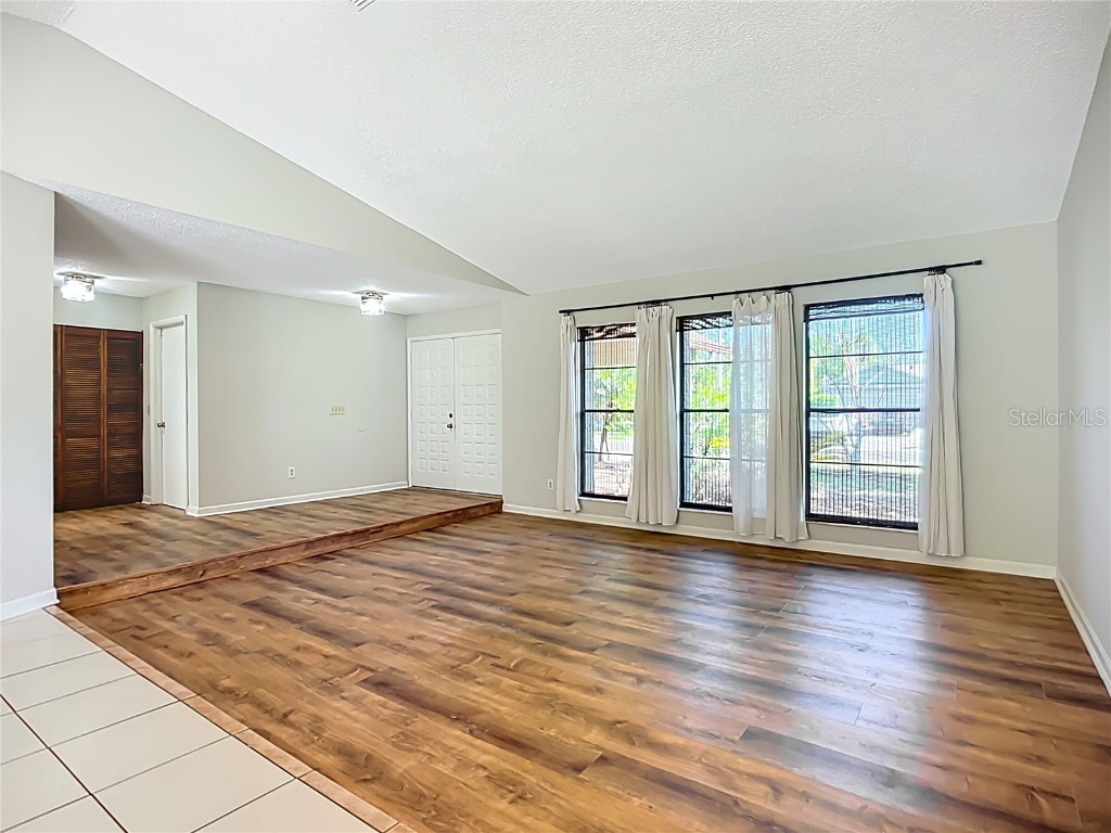 1623 Carter Oaks Drive Valrico FL 33596 TB8449676 image4