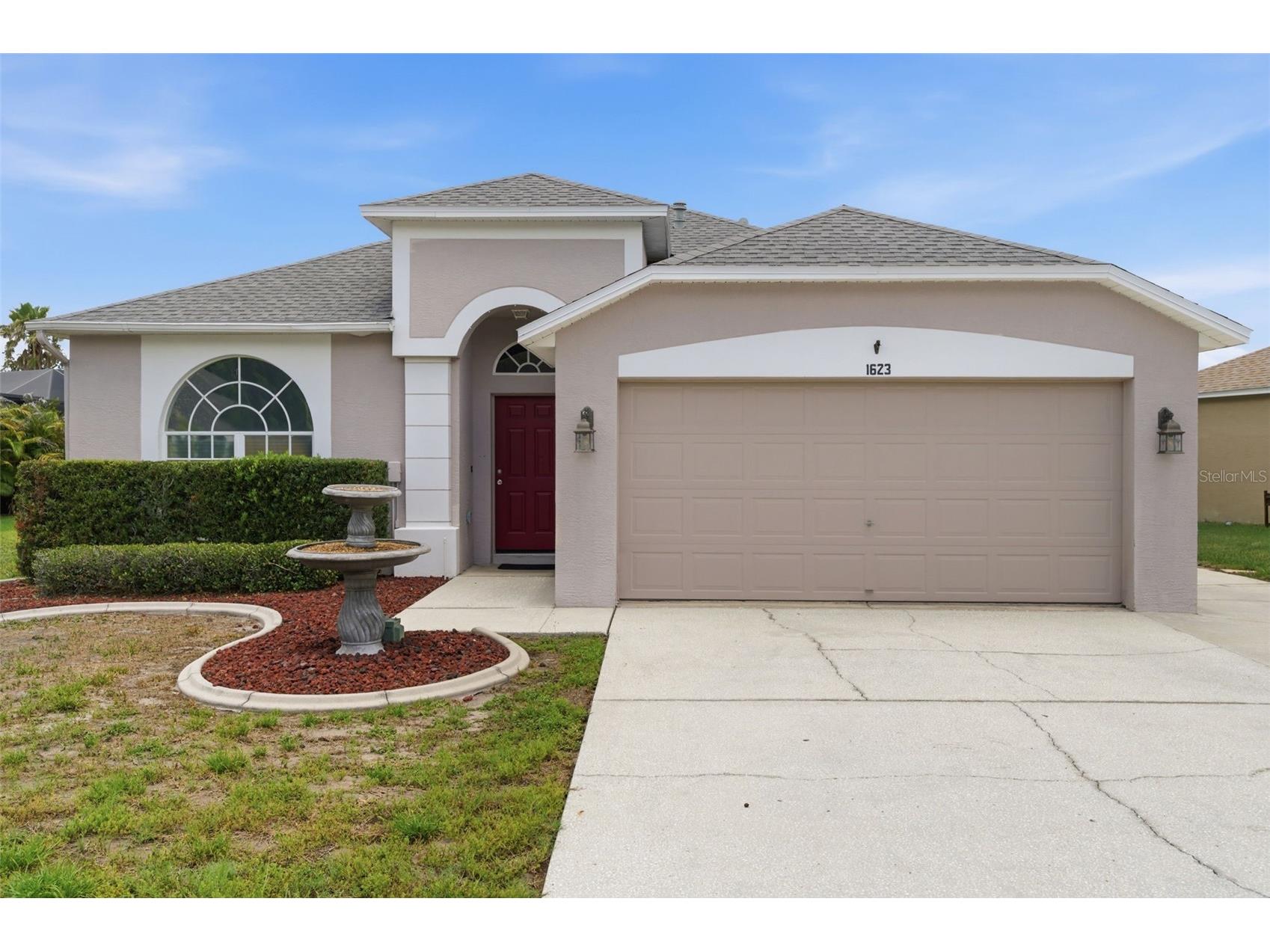 1623 Crossvine Court Trinity FL 34655 W7885975 image1