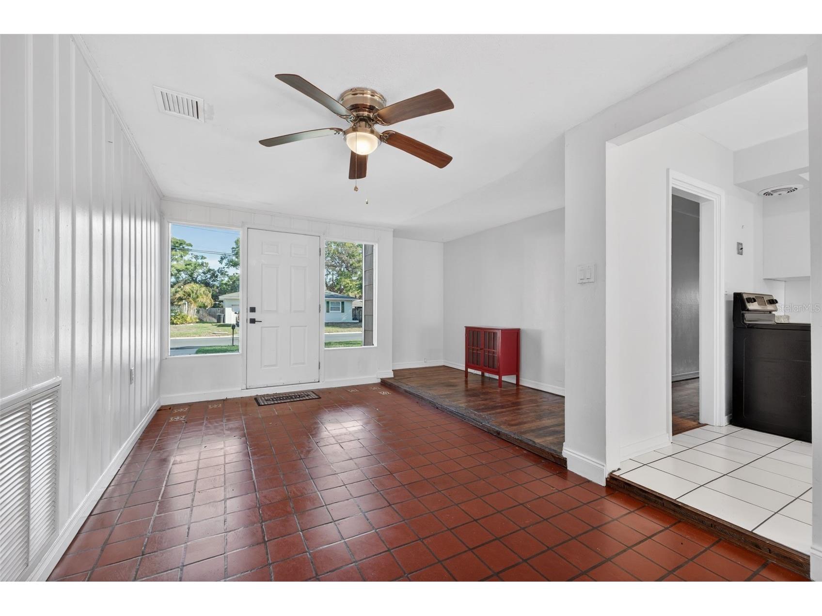 1623 Dartmouth Street Clearwater FL 33755 TB8489121 image10