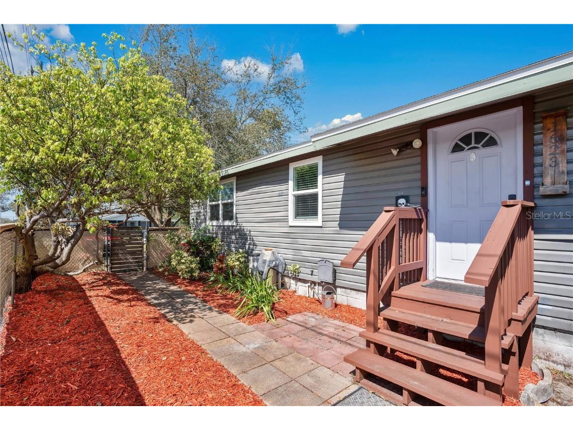 1623 Montana Avenue Saint Cloud FL 34769 S5121408 image1