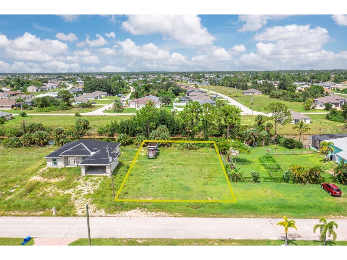 1623 NE 36th Lane Cape Coral FL 33909 TB8425677 image1