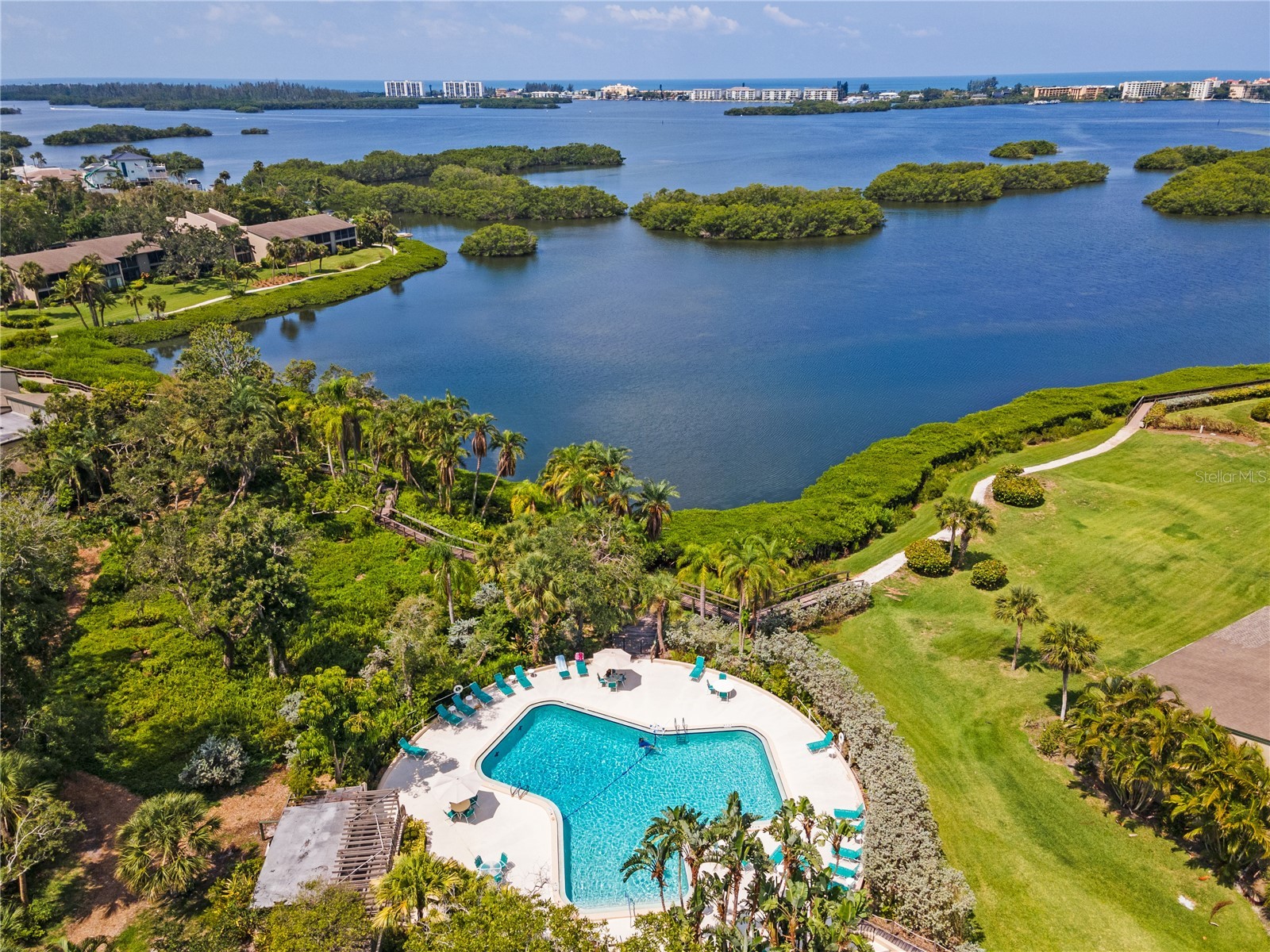 1623 Pelican Cove Road #122 Sarasota FL 34231 - SARASOTA BAY A4692564 image36