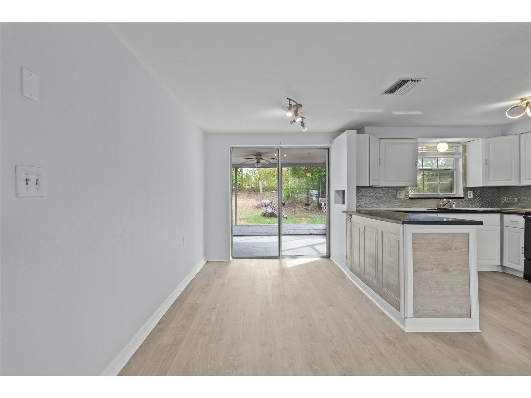 1623 Plum Tree Road Holiday FL 34690 TB8507340 image7