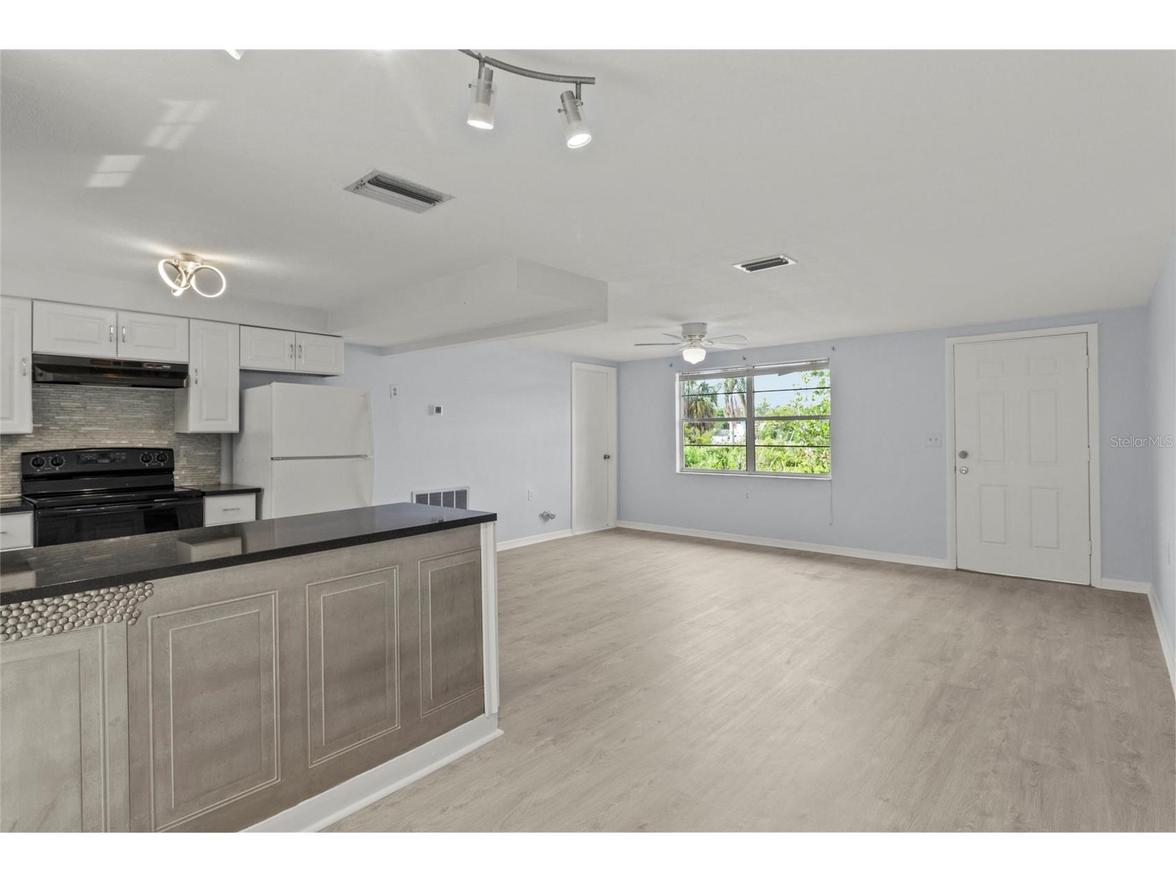 1623 Plum Tree Road Holiday FL 34690 TB8507340 image8