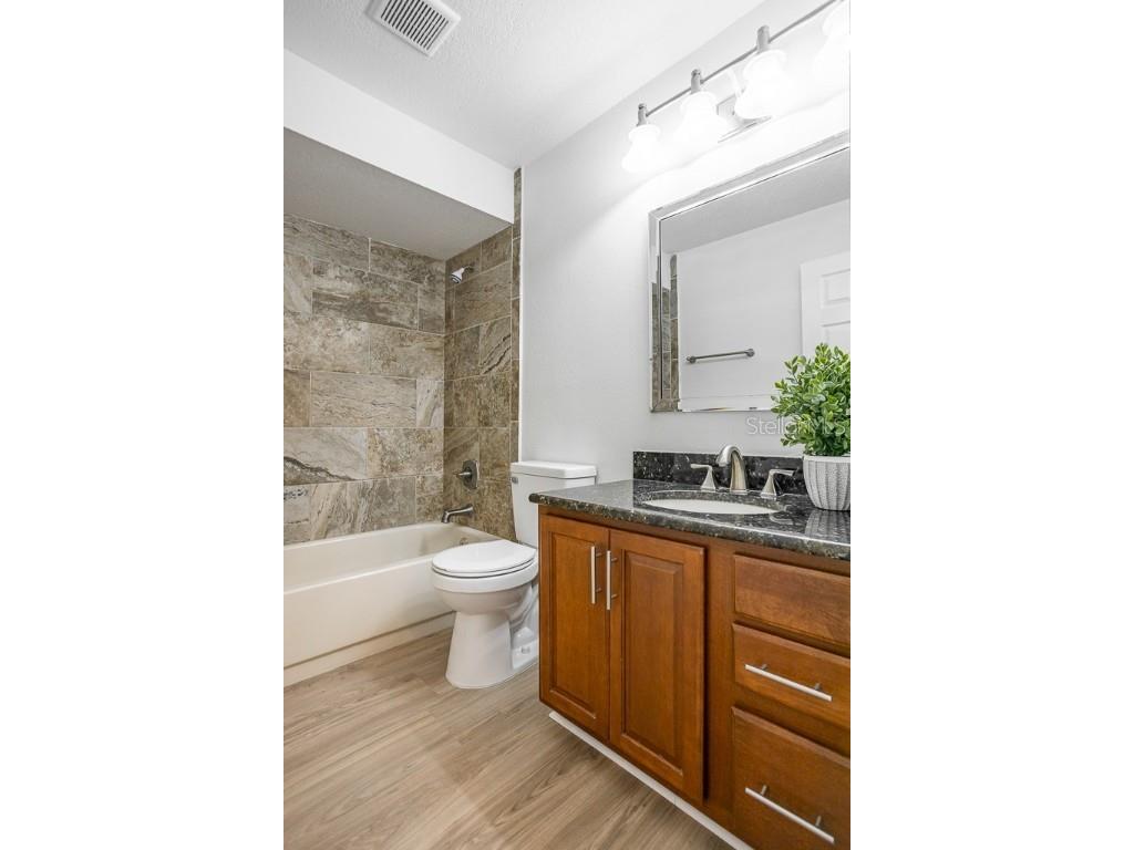 1623 Shady Leaf Drive Valrico FL 33596 TB8433134 image14