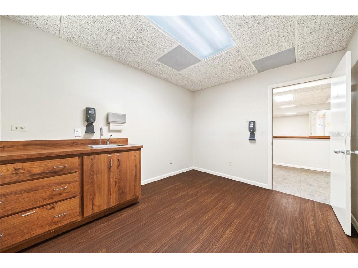 1623 SW 1st Avenue Ocala FL 34471 OM701667 image34