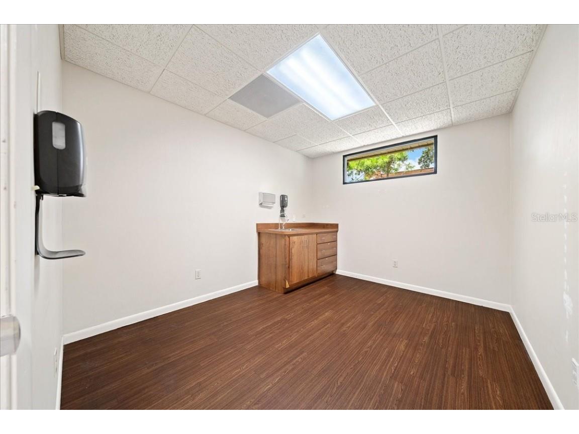 1623 SW 1st Avenue Ocala FL 34471 OM701667 image35