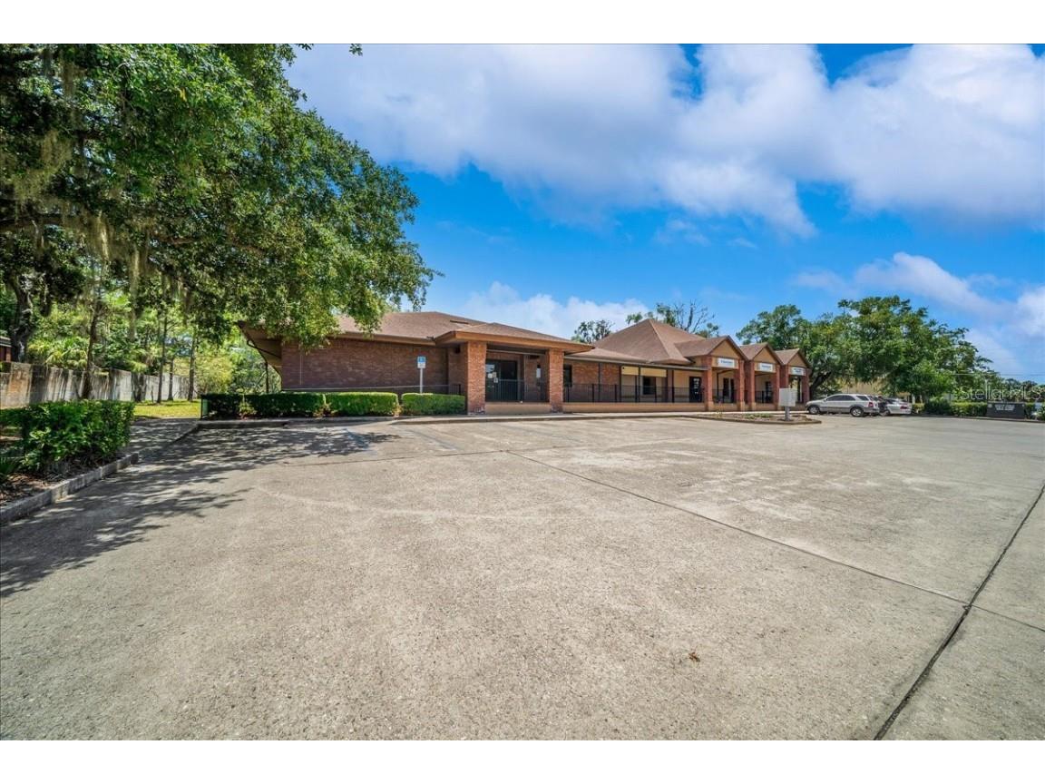 1623 SW 1st Avenue Ocala FL 34471 OM701667 image48