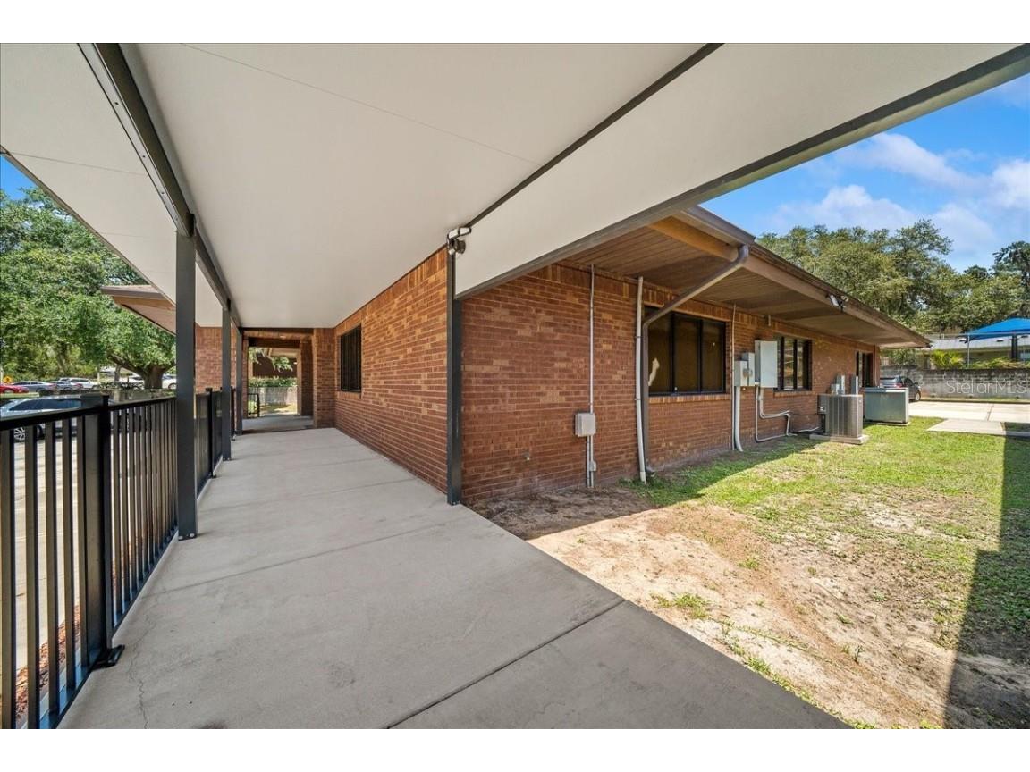 1623 SW 1st Avenue Ocala FL 34471 OM701667 image55