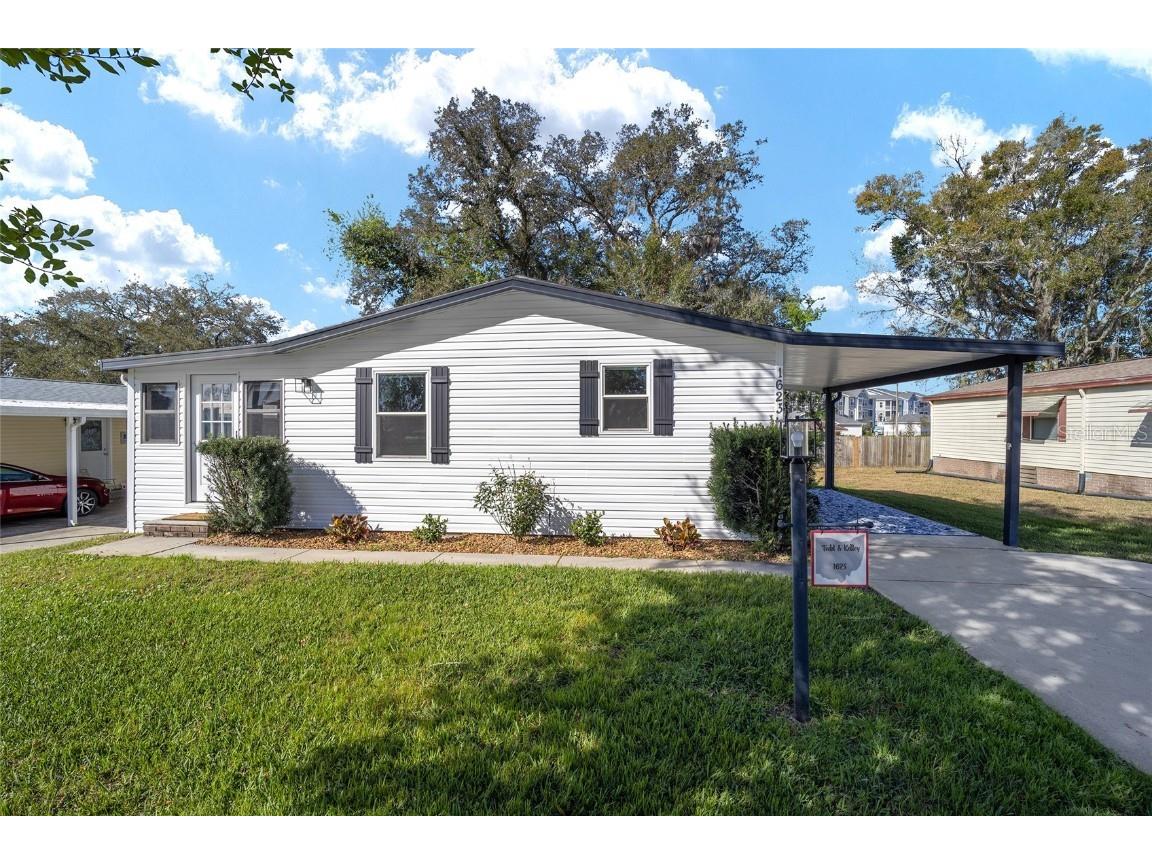 1623 W Schwartz Boulevard The Villages FL 32159 G5093125 image1