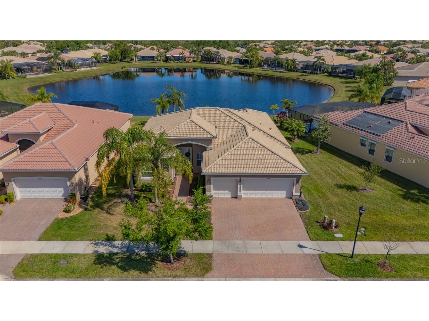 16232 Diamond Bay Drive Wimauma FL 33598 TB8365436 image1