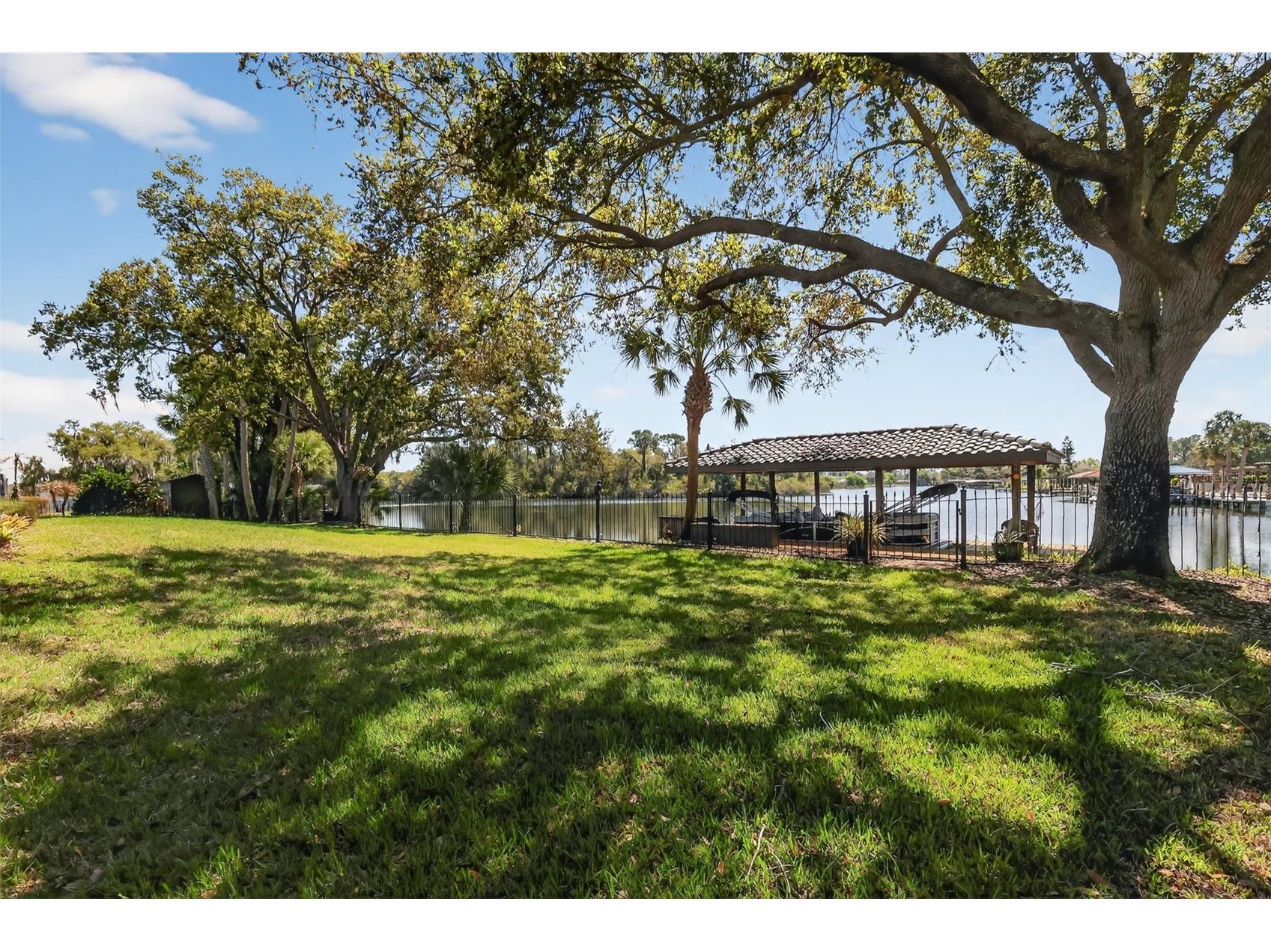 16238 E Shirley Shores Road Tavares FL 32778 - LAKE BEAUCLAIR TB8484778 image43