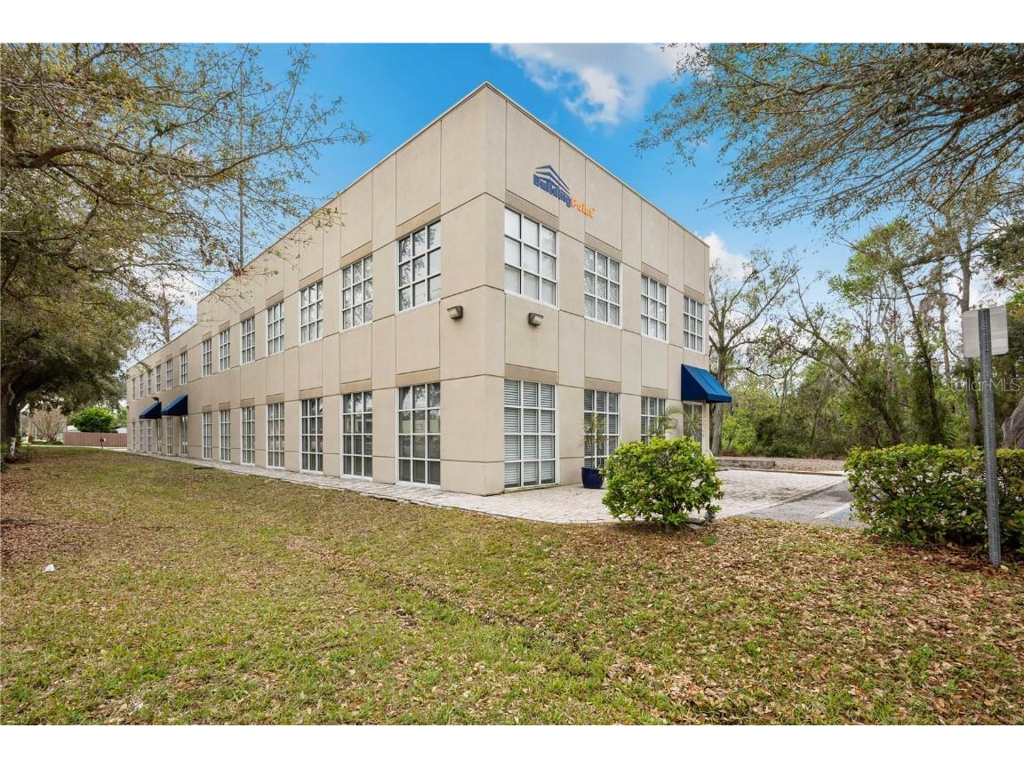 16238 N Florida Avenue Lutz FL 33549 TB8355747 image2