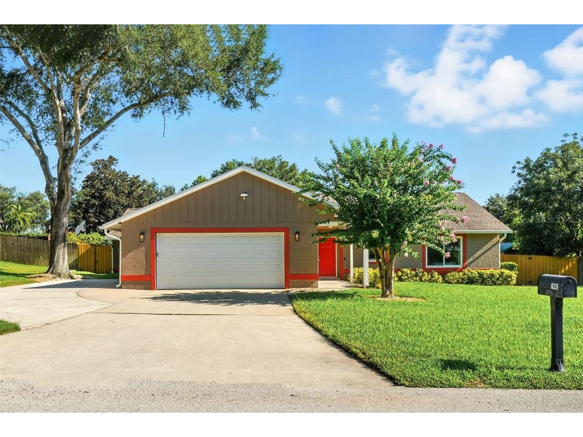 16239 Hillside Circle Montverde FL 34756 - LAKE FLORENCE O6338917 image1