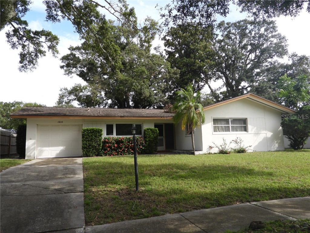 1624 Chateau Drive Clearwater FL 33756 TB8308530 image1