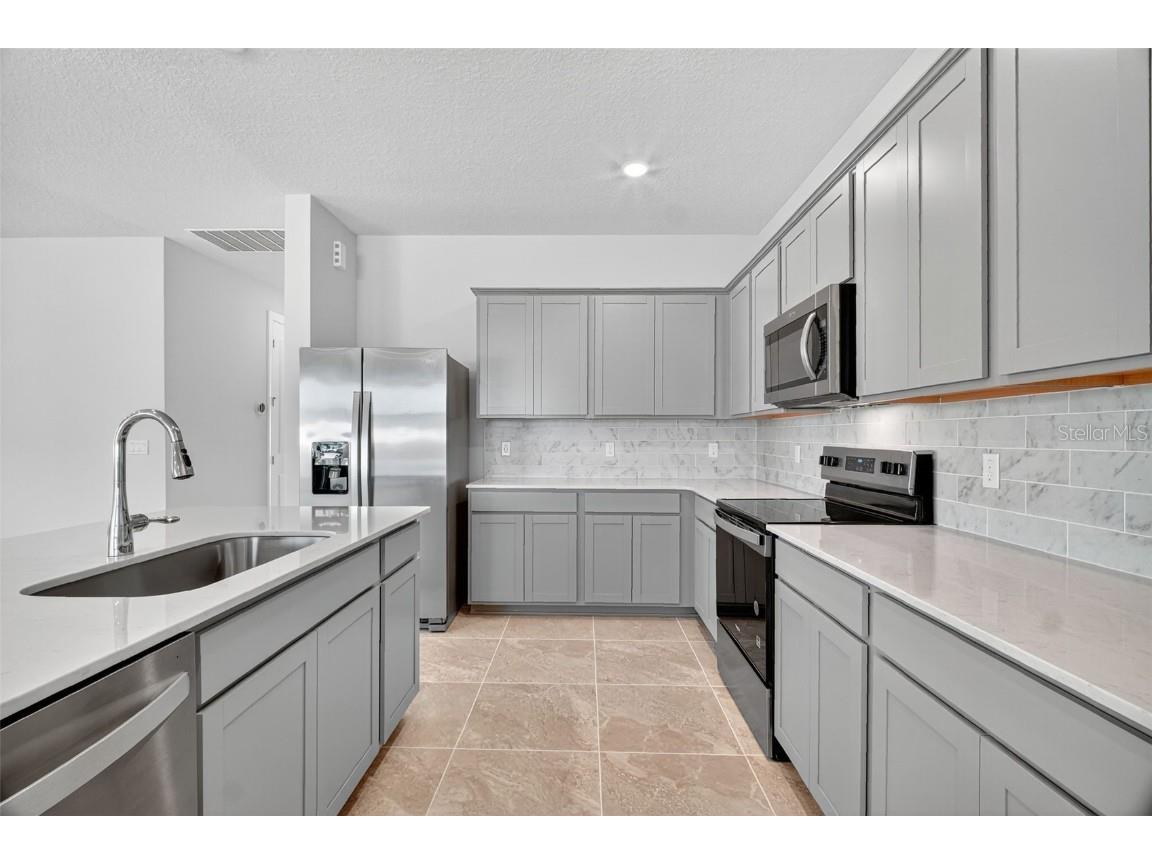 1624 Green Orchard Street Saint Cloud FL 34771 O6346587 image3