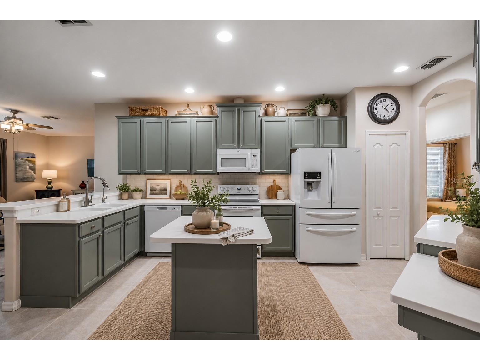1624 Lakestone Drive Trinity FL 34655 W7885665 image4