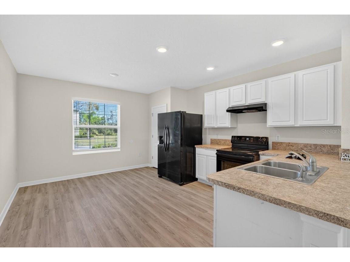 1624 Primo Court Daytona Beach FL 32117 V4945891 image9