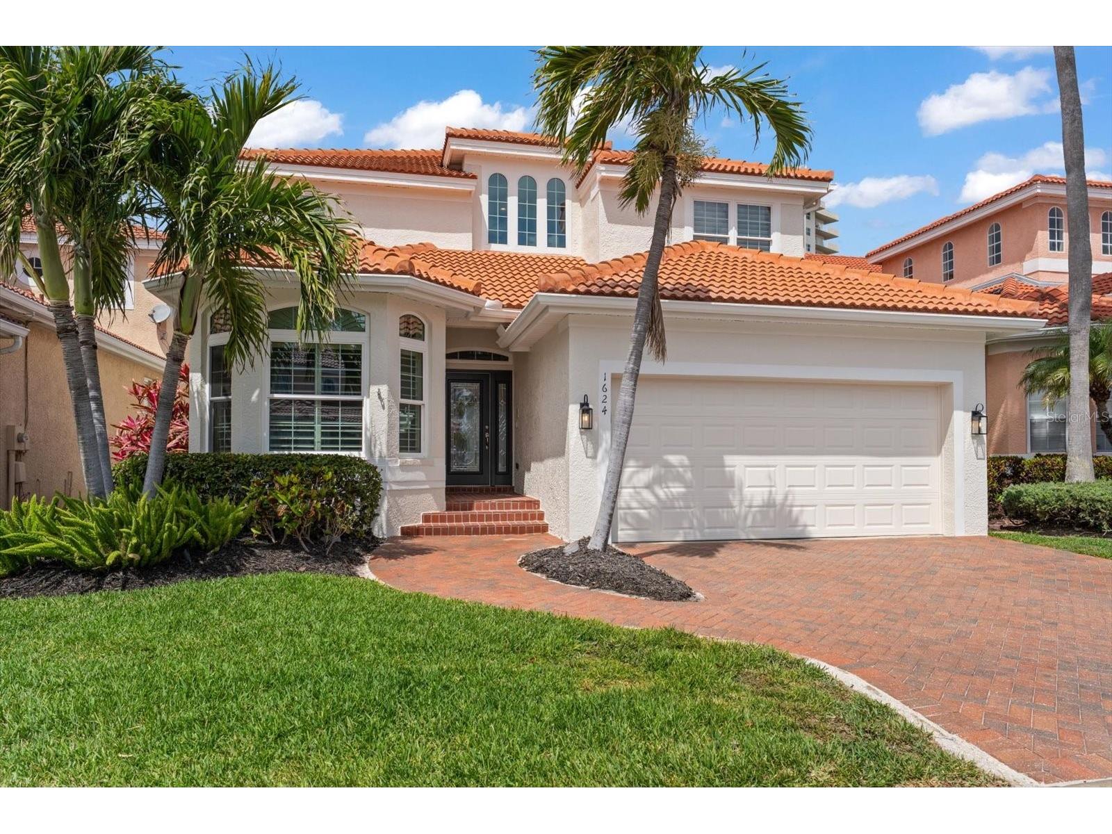 1624 Sand Key Estates Court Clearwater Beach FL 33767 - INTRACOASTAL TB8493773 image1