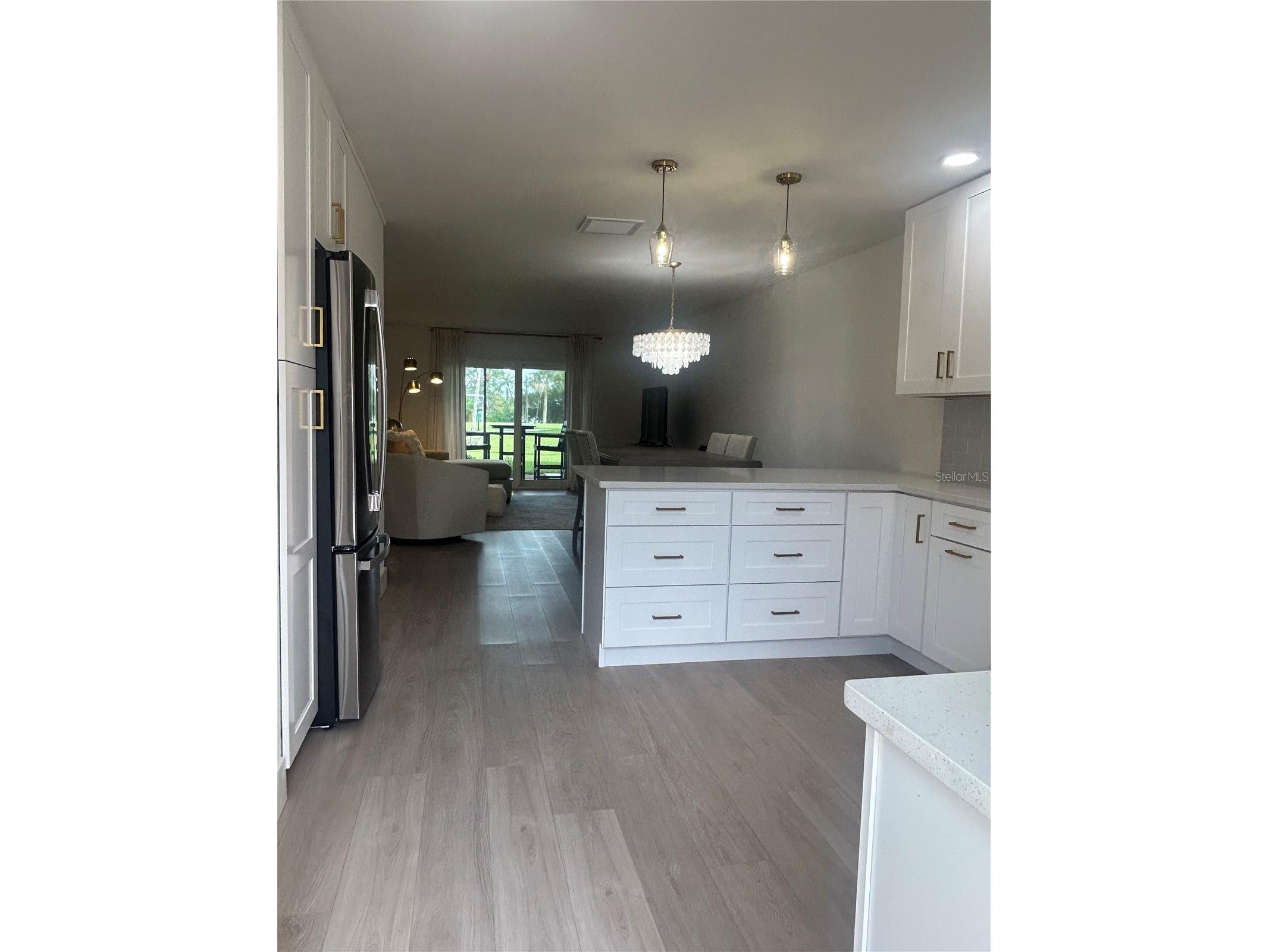 1624 Stickney Point Road #101 Sarasota FL 34231 TB8511188 image3