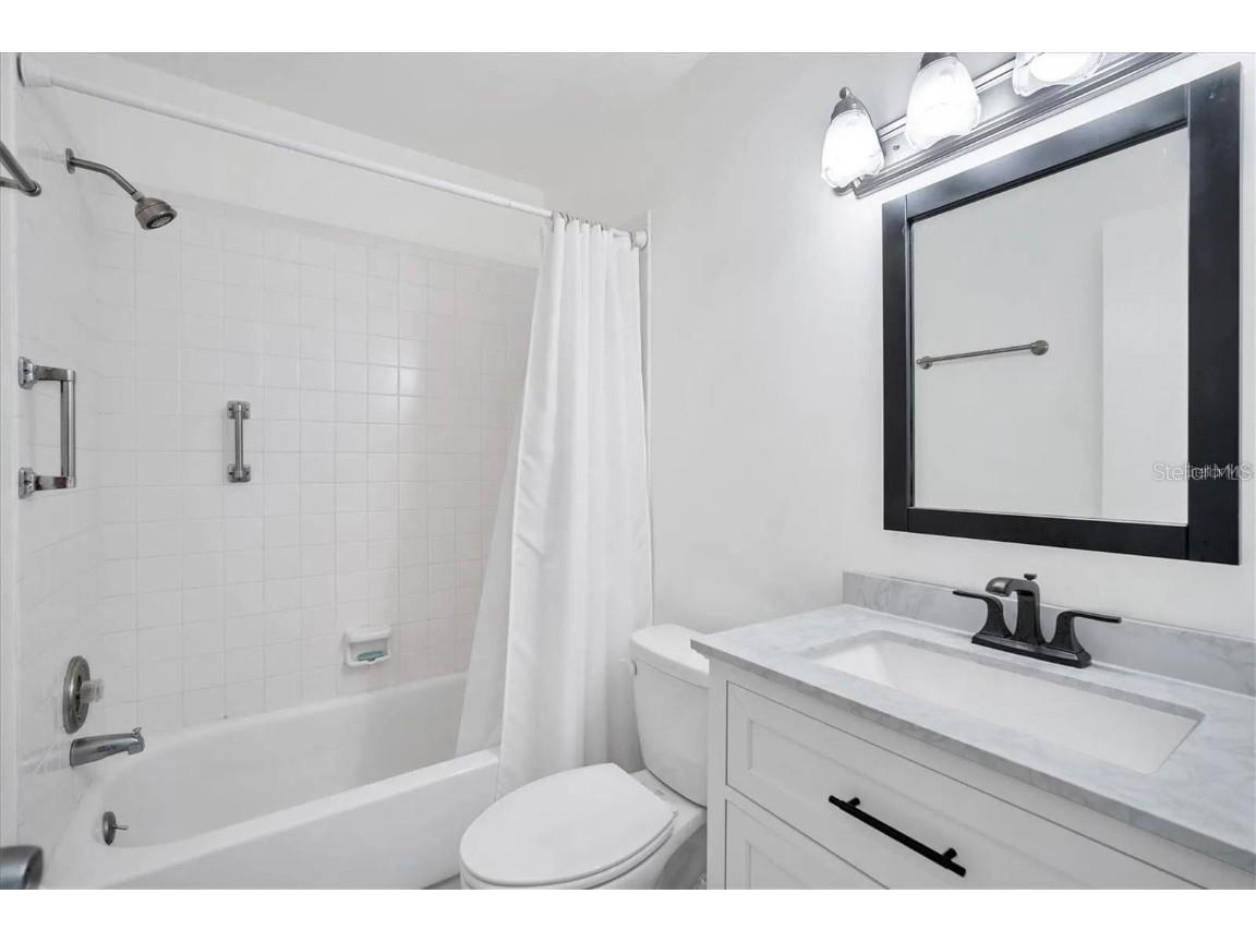 1624 Stickney Point Road #108 Sarasota FL 34231 A4649528 image12