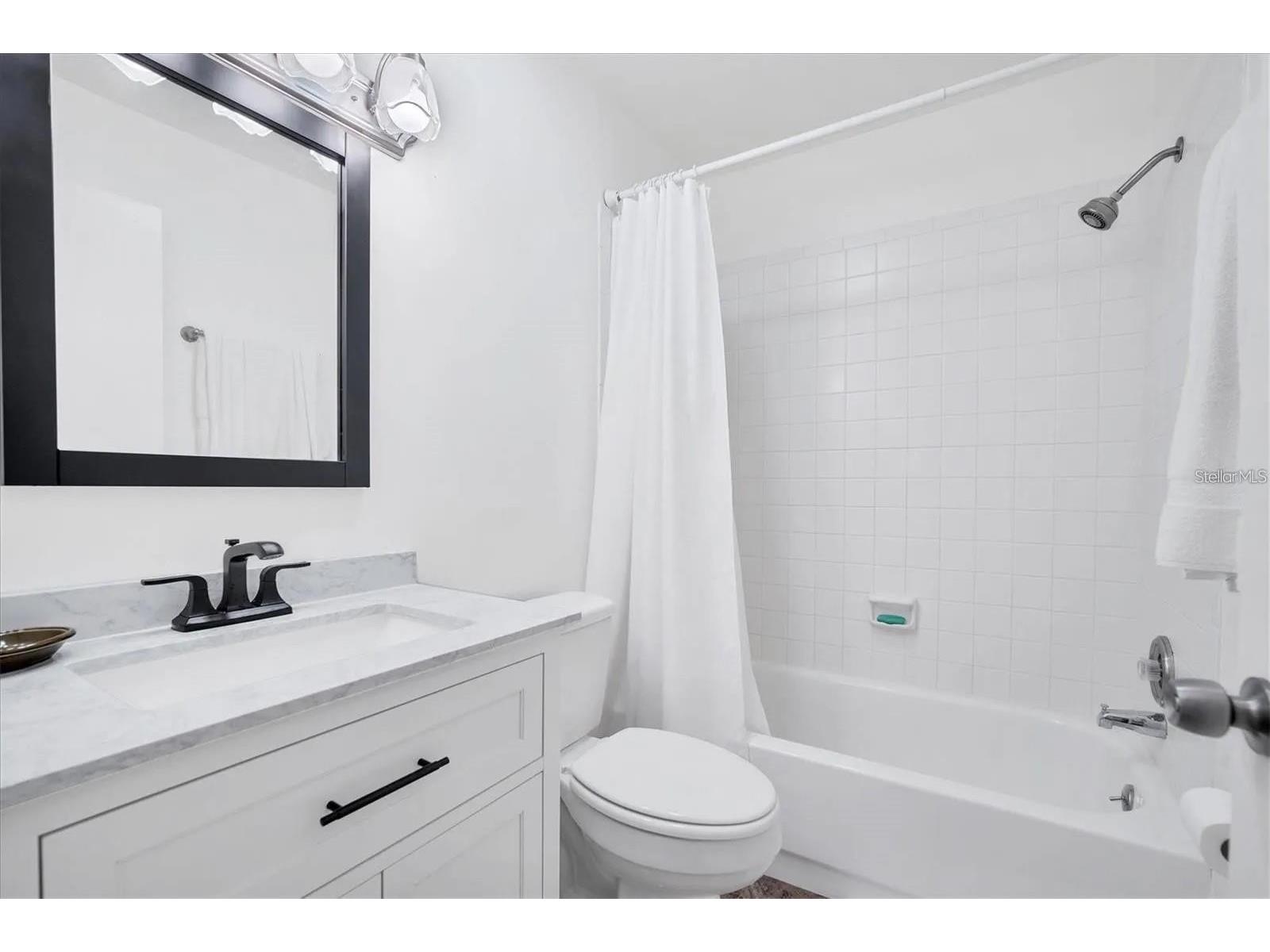 1624 Stickney Point Road #108 Sarasota FL 34231 A4690440 image10