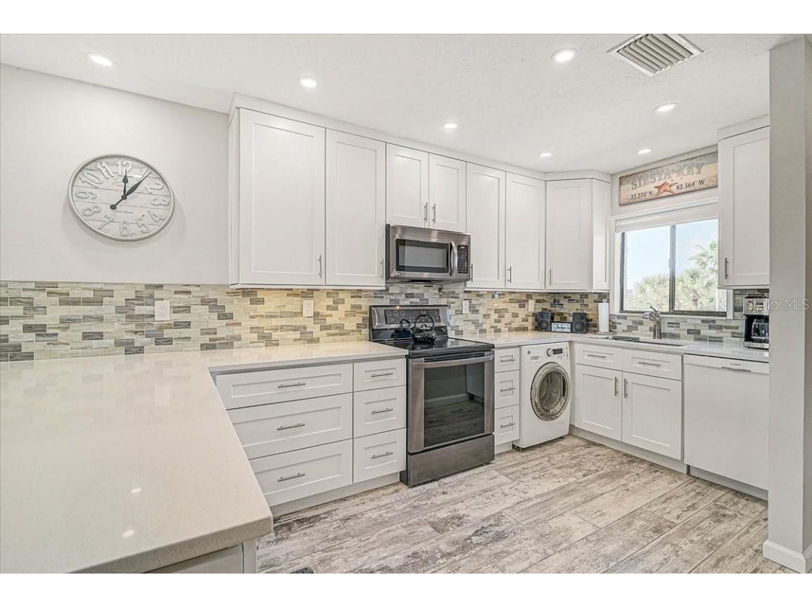 1624 Stickney Point Road #1624-301 Sarasota FL 34231 - LITTLE SARASOTA BAY A4676856 image11