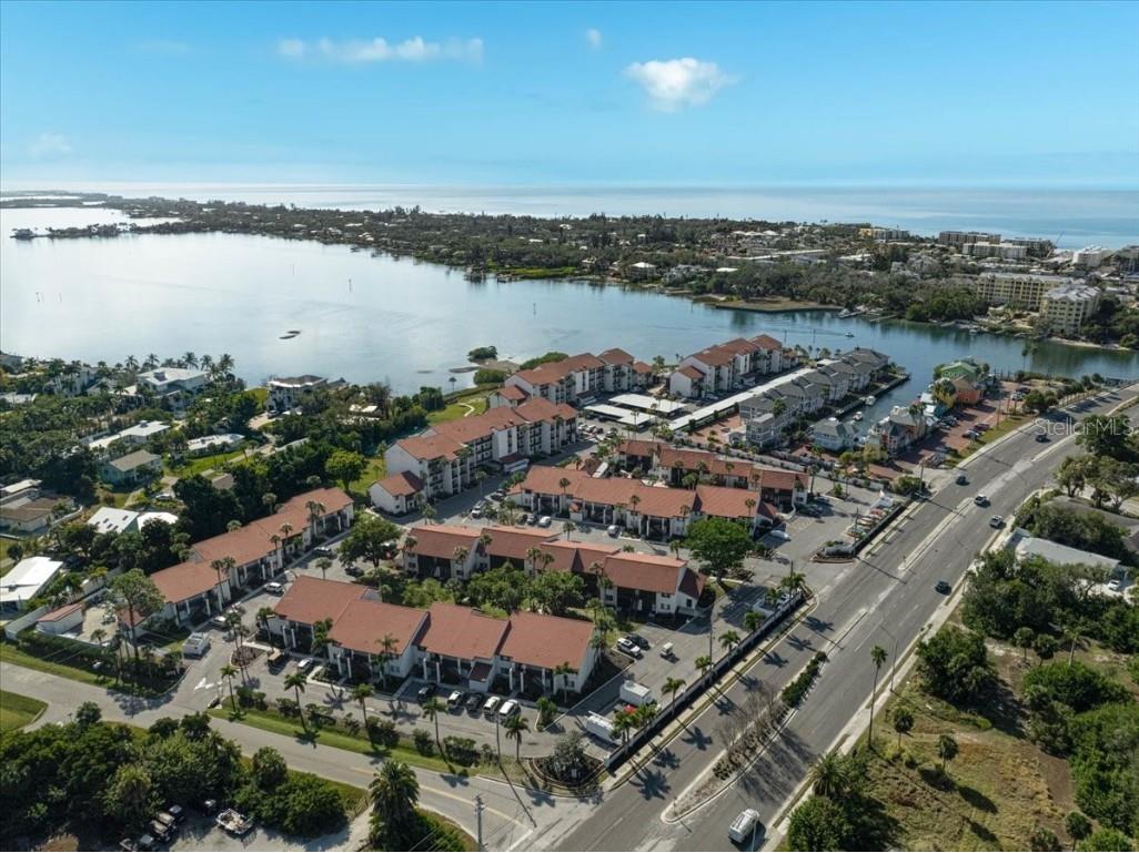 1624 Stickney Point Road #1624-301 Sarasota FL 34231 - LITTLE SARASOTA BAY A4676856 image4